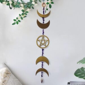 Wooden decorative pendants